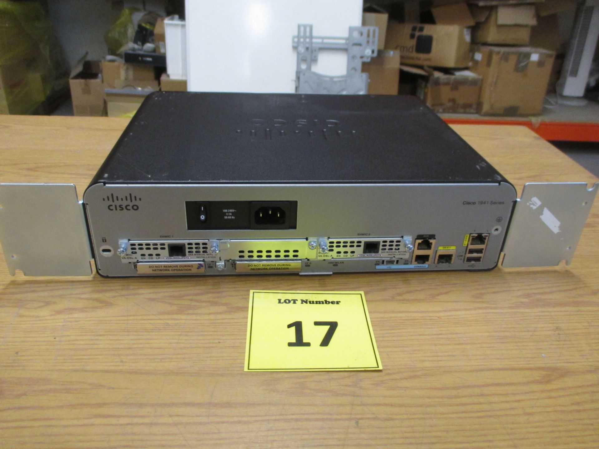 CISCO 1941 SERIES INTEGRATED SERVICES ROUTER. MODEL CISCO1941/K9 V05. - Image 2 of 2