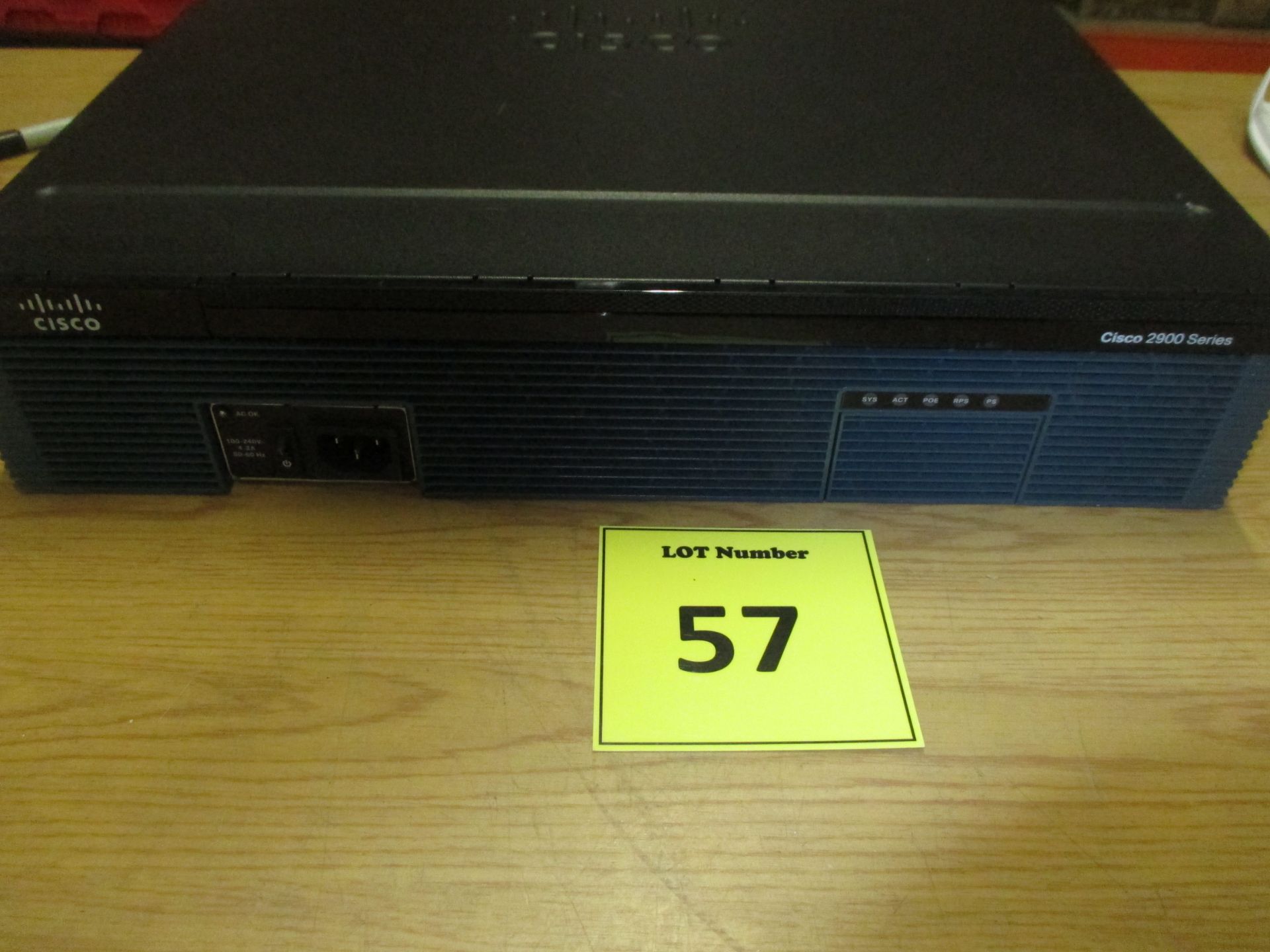 CISCO 2900 SERIES INTEGRATED SERVICES ROUTER. MODEL CISCO2921/K9 V07