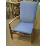 FURNITURE/ HOME - A vintage/ retro Parker Knoll fi