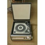 AUDIO EQUIPMENT - A vintage Phillips portable record pl