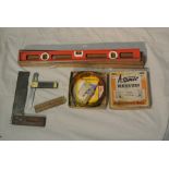 COLLECTABLES - A collection of vintage tools to in