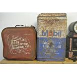 COLLECTABLES - A collection of 2 vintage Oil cans