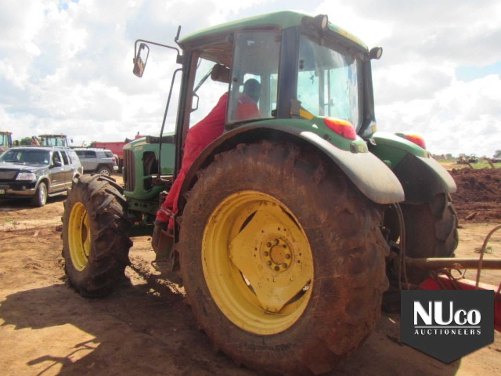 JOHN DEERE 6330 TRACTOR - Image 5 of 10