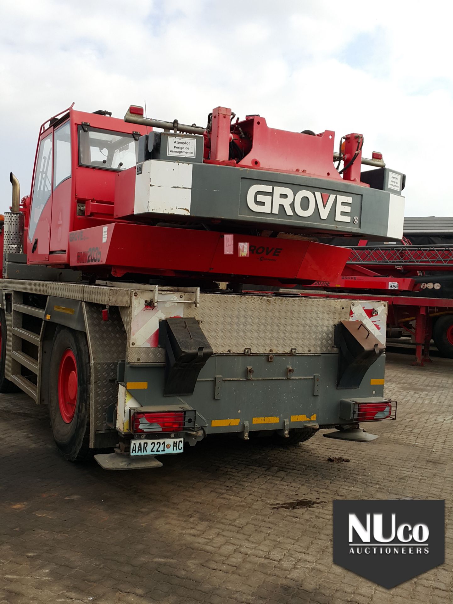 GROVE GMK2035 35T CRANE - Image 3 of 3