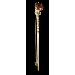 Scottish Interest - William Robb Ballater, Edinburgh, 9ct gold plaid pin, set with a circular