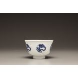 A blue and white 'dragon' bowl