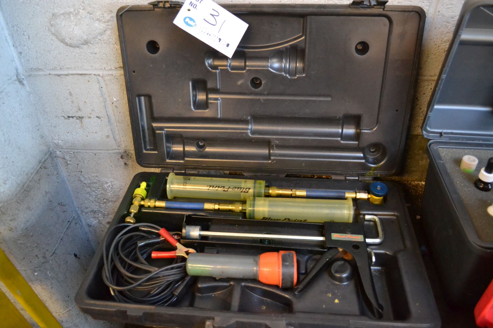 Blue Point Model 111 A/C Leak Detector