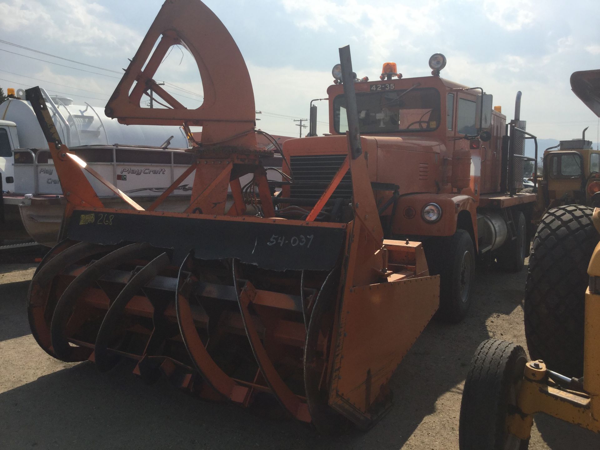 Year: 1972 Make: FWD Model: Snowblower Type: Truck Vin#: 186817 Mileage/Hours: 20371 871 Detroit