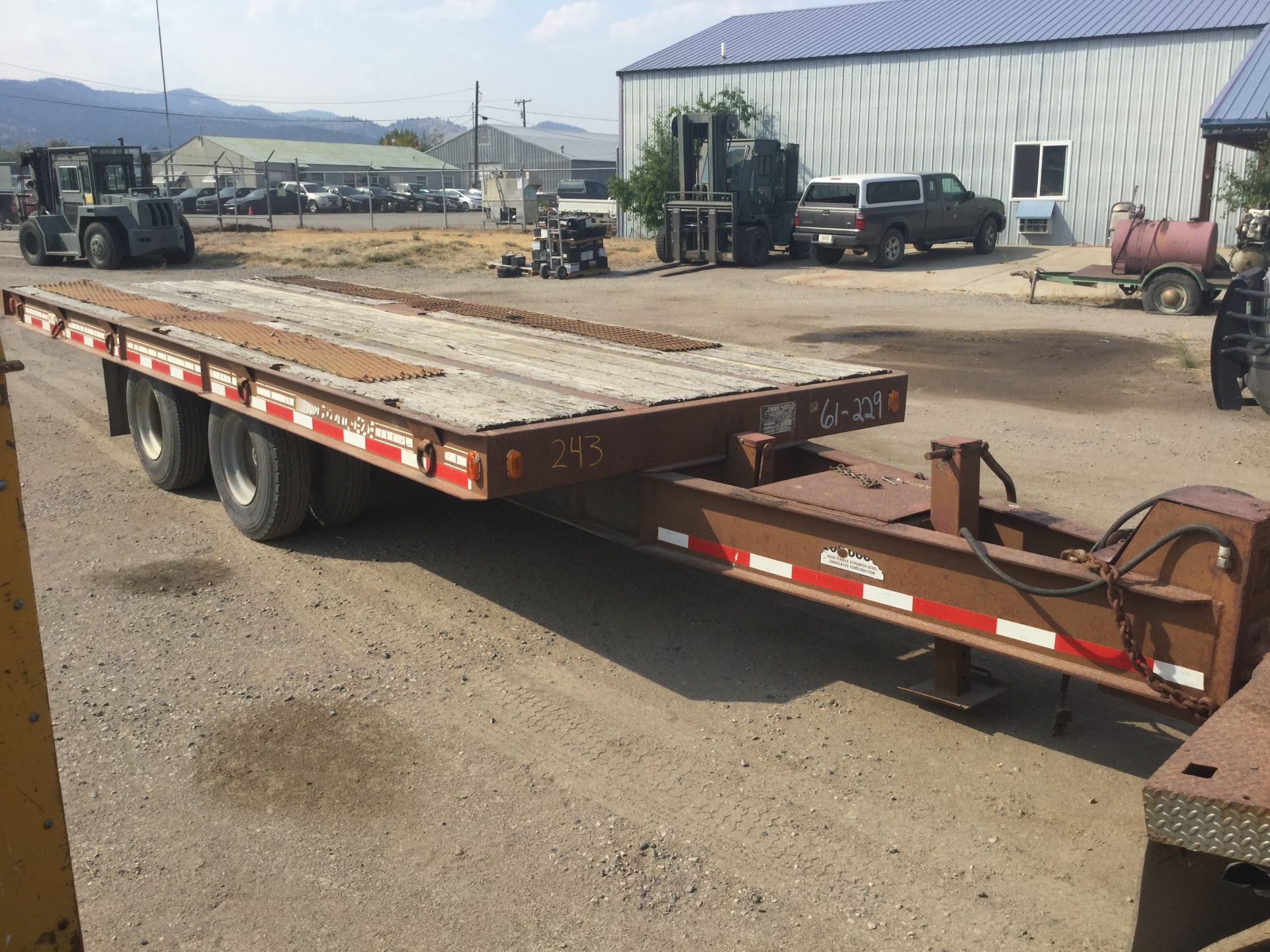 Year: 1984 Make: Traileze Model: TD16T20 Tilt Top Type: Trailer Vin#: 7650 Mileage/Hours: n/a 20'