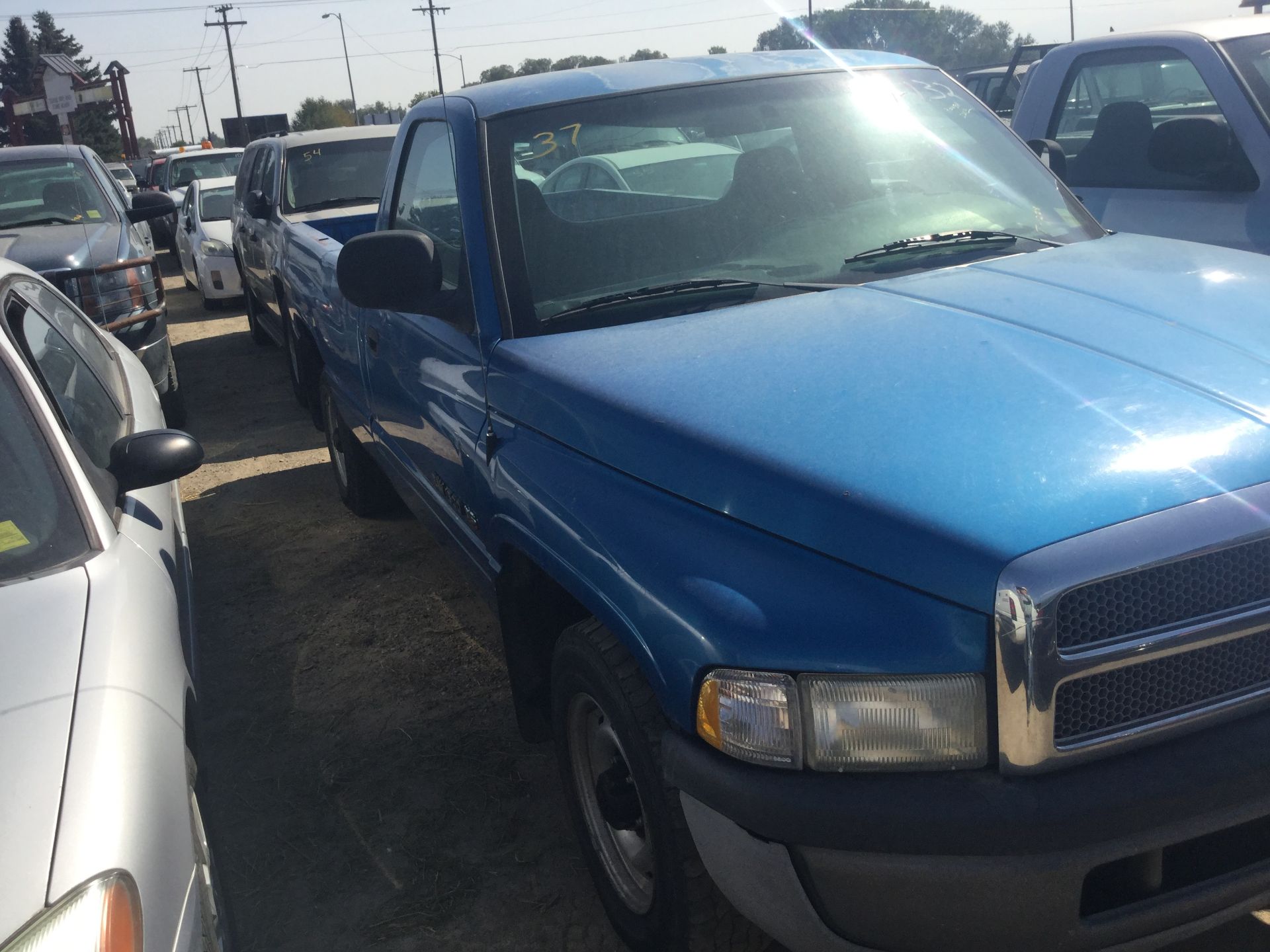 Year: 1999 Make: Dodge Model: 1/2T Type: Pickup Vin#: 233325 Mileage/Hours: 132328 3.9L, 2WD, - Image 3 of 4