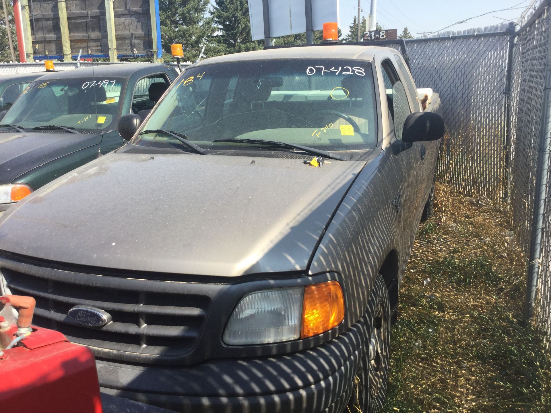 Year: 2004 Make: Ford Model: 1/2T Type: Pickup Vin#: A42398 Mileage/Hours: 239486 4.36L, 2WD, XC,