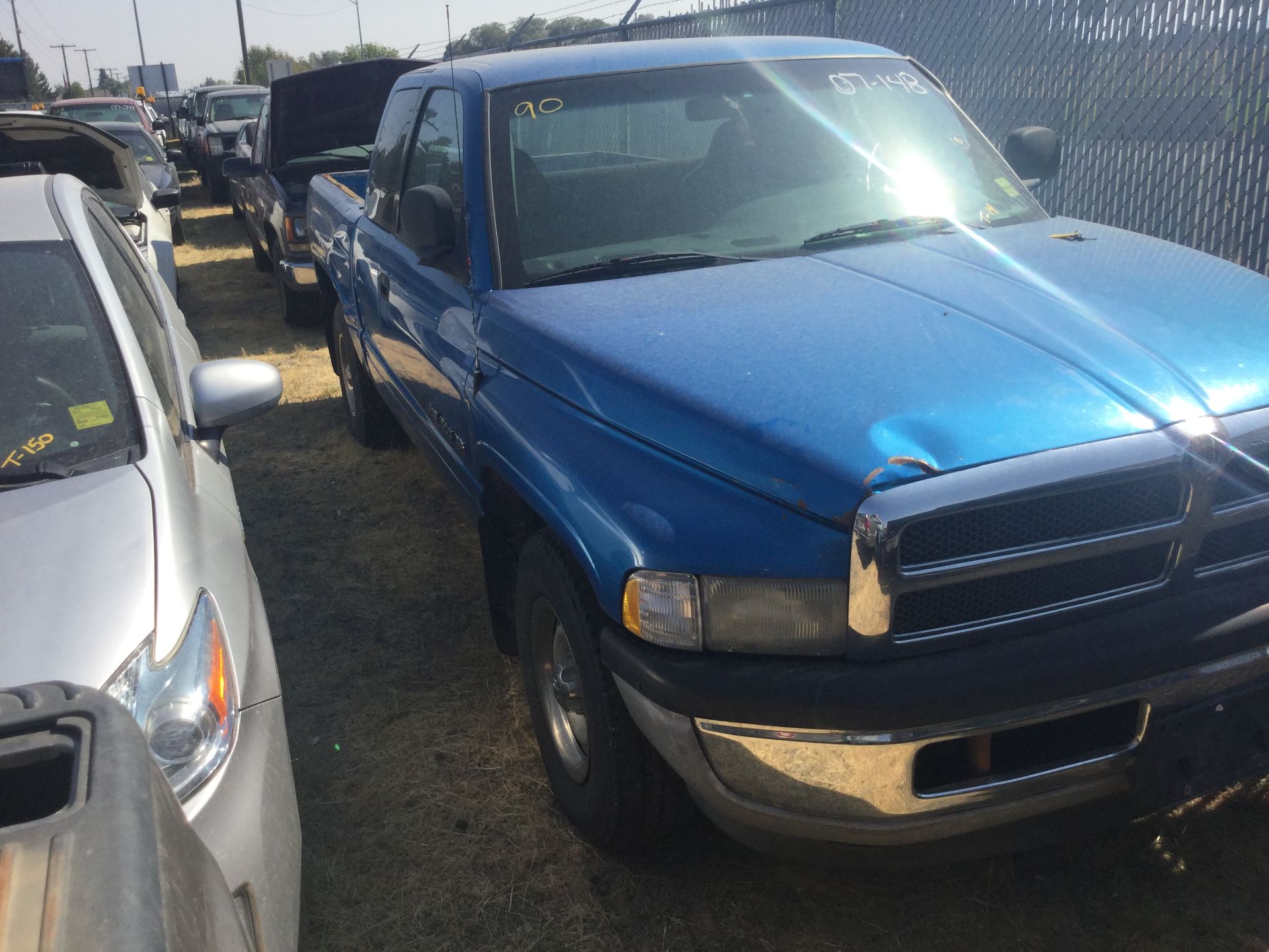 Year: 1999 Make: Dodge Model: 1/2T Type: Pickup Vin#: 180424 Mileage/Hours: 210426 5.2L, 2WD, XC, - Image 3 of 5