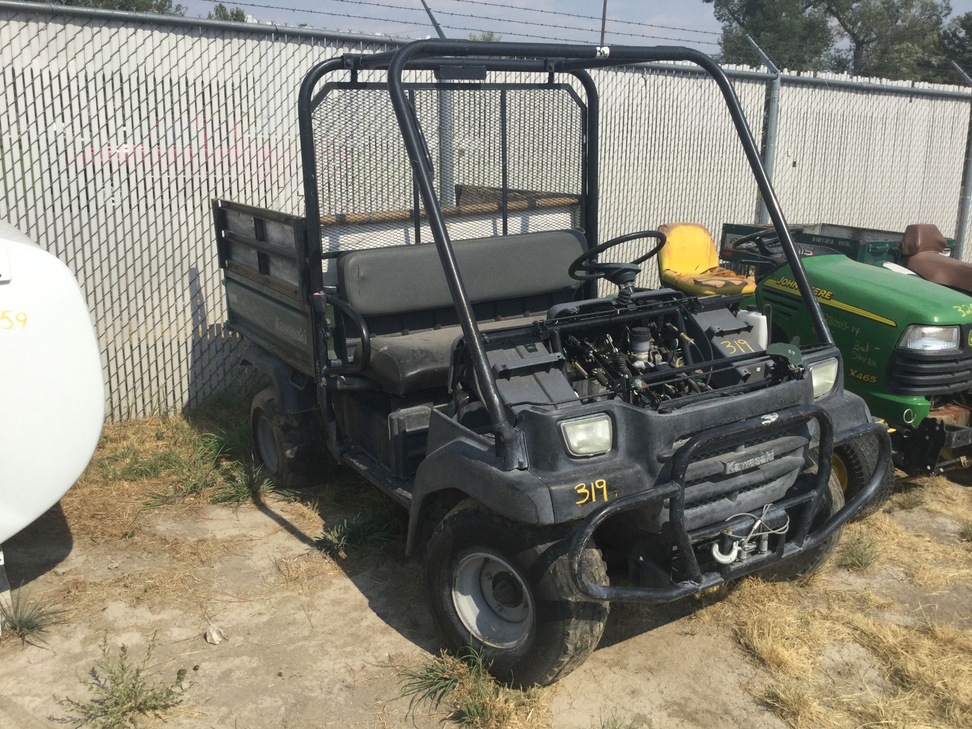 Year: unknown Make: Kawasaki Model: Mule KAF620E Type: UTV Vin#: unknown Mileage/Hours: 5992 HRS