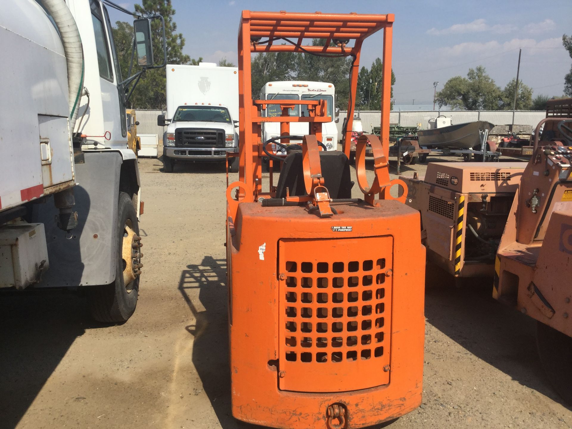 Year: 1972 Make: Allis Chalmers Model: F-40PS100 Type: Forklift Vin#: 80000 Mileage/Hours: 999 HRS - Bild 3 aus 3