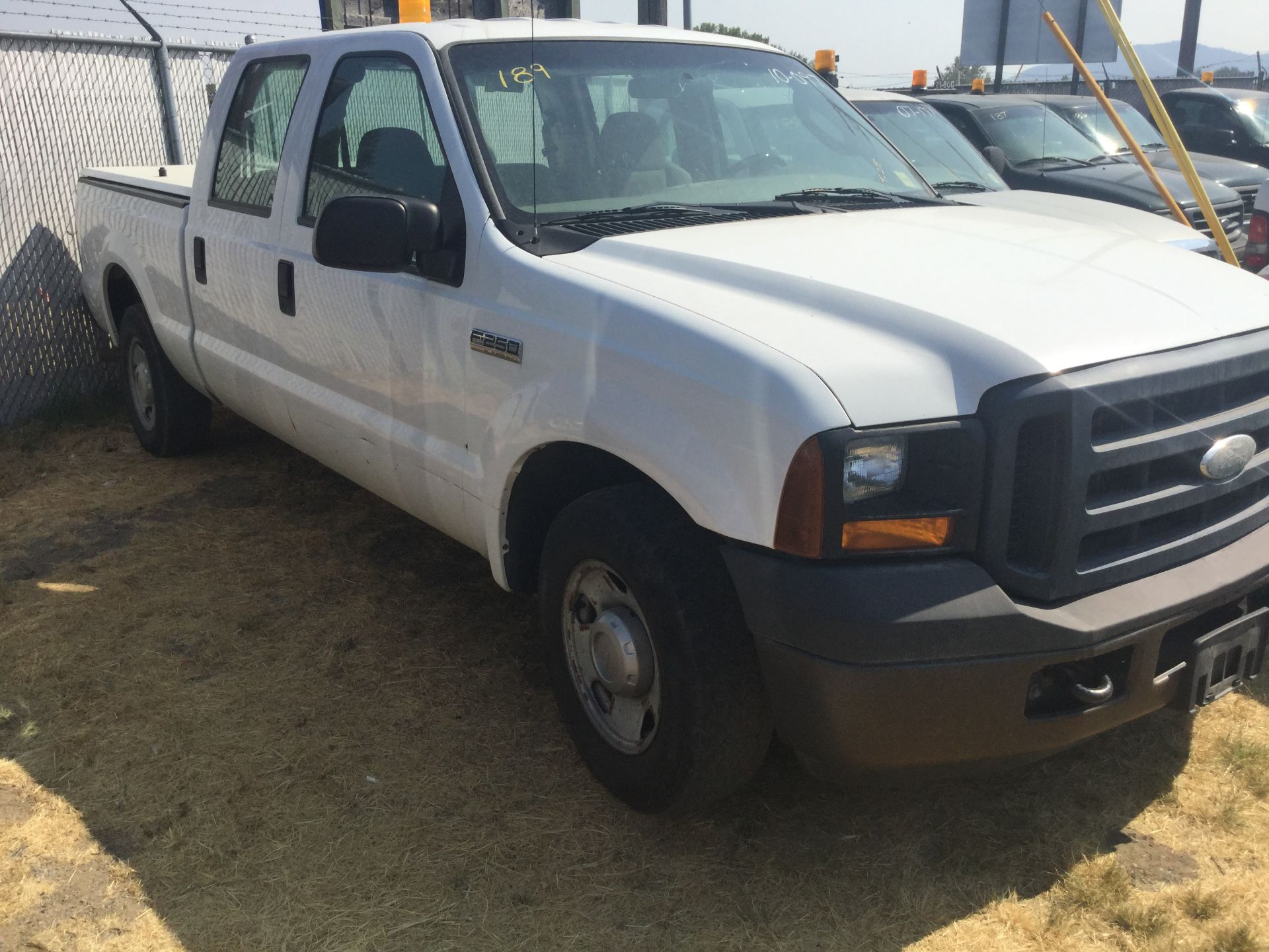 Year: 2006 Make: Ford Model: 3/4T Type: Pickup-Crew Cab Vin#: C68151 Mileage/Hours: 279640 5.4L, - Image 4 of 4