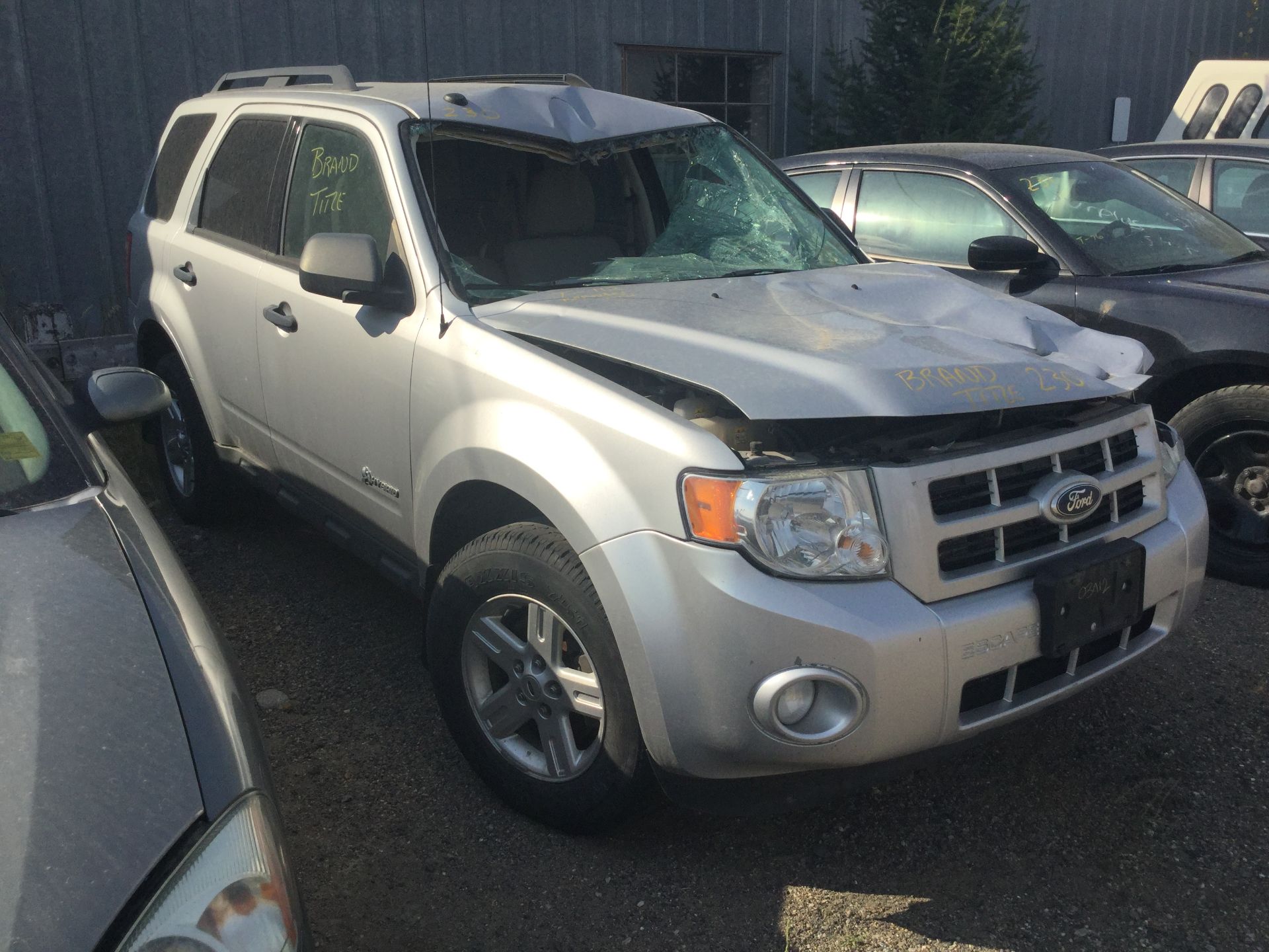 Year: 2010 Make: Ford Model: Escape Hybrid Type: SUV Vin#: C05650 Mileage/Hours: 122599 2.5L, - Image 5 of 6
