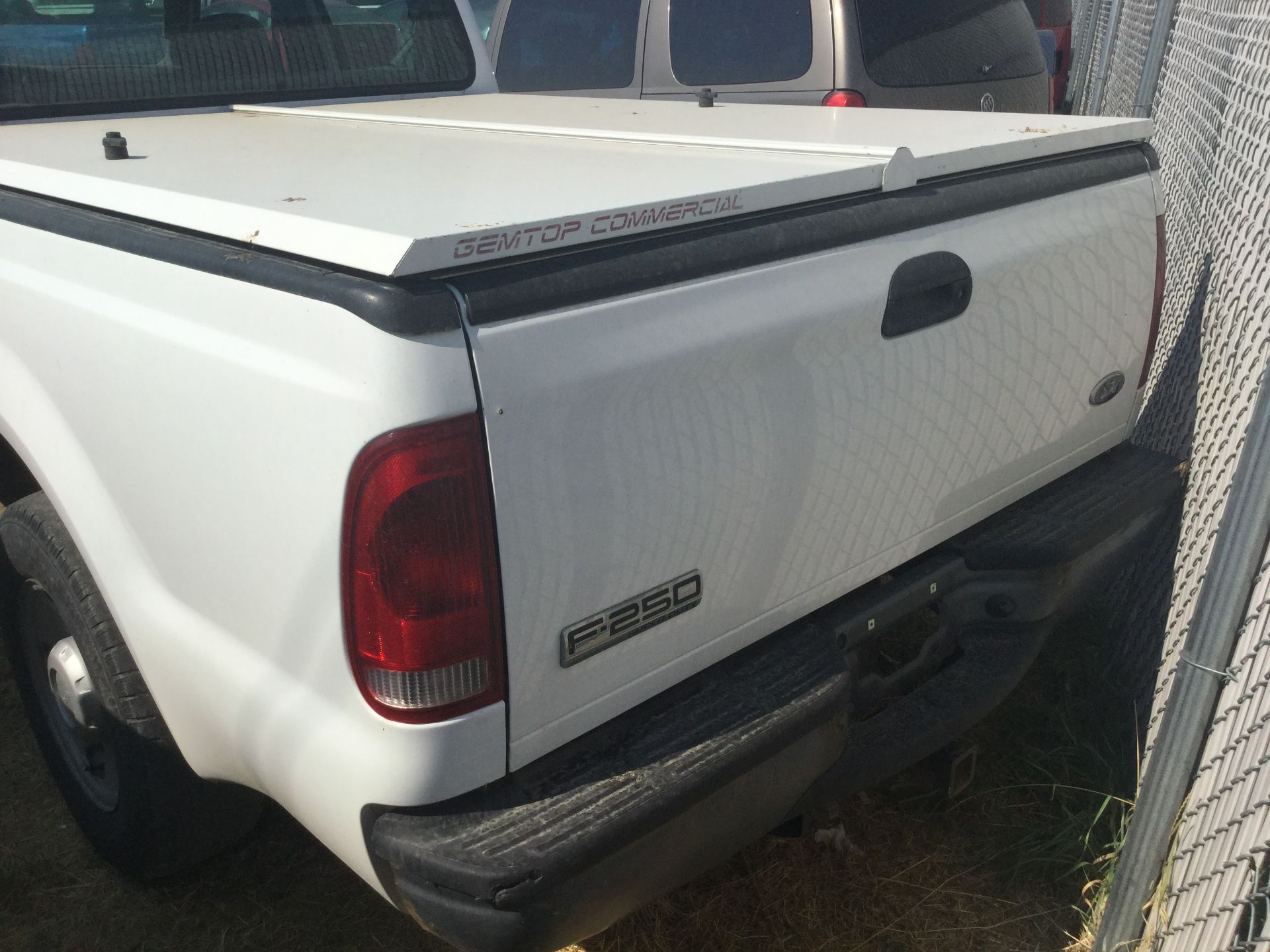 Year: 2006 Make: Ford Model: 3/4T Type: Pickup-Crew Cab Vin#: C68151 Mileage/Hours: 279640 5.4L, - Image 3 of 4