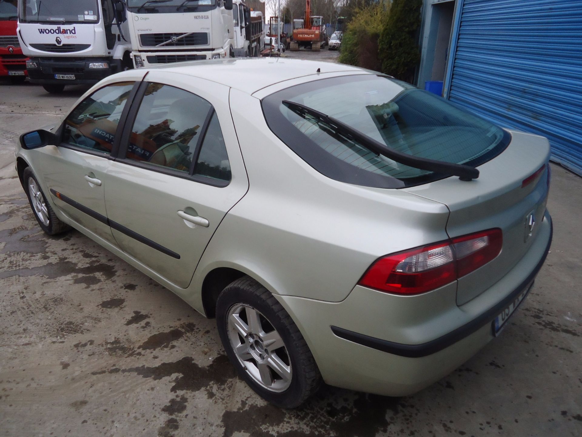 03D43287 Renault Megane - Image 3 of 4