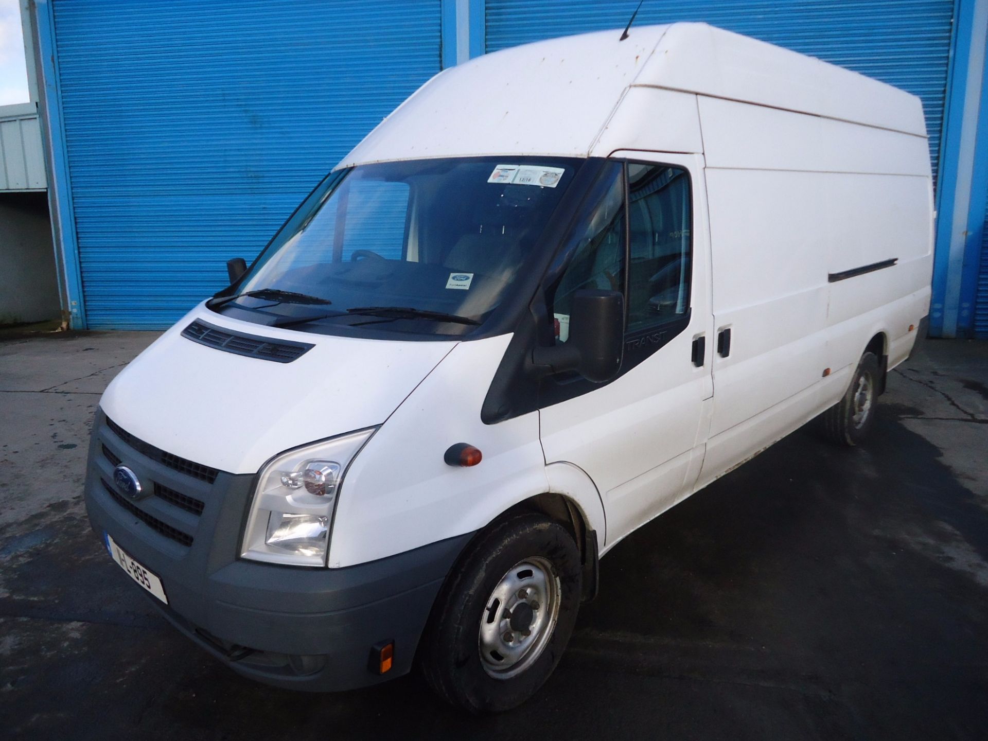 11L895 Ford Transit