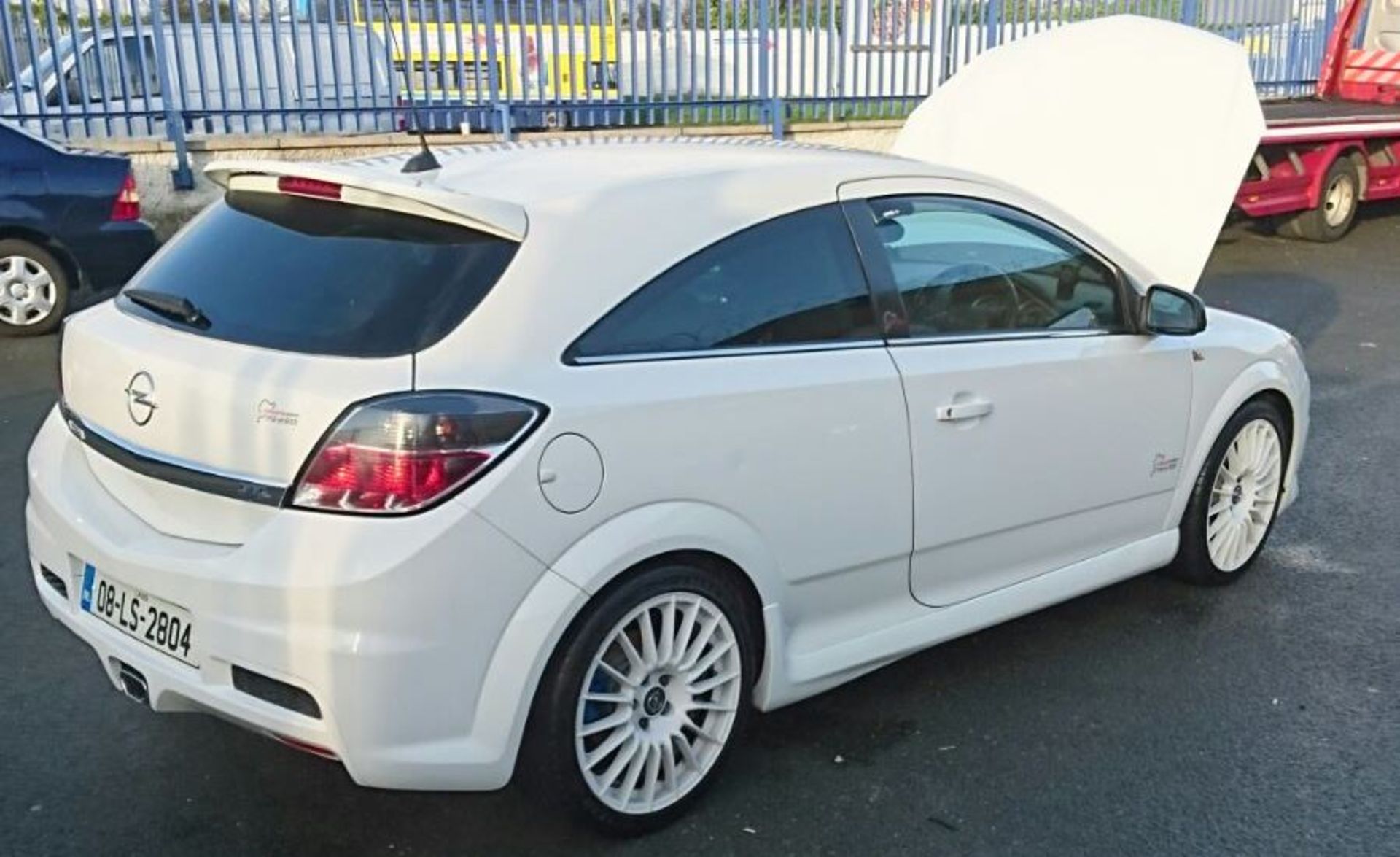 08LS2804 Opel Astra Nurburgring - Image 2 of 8