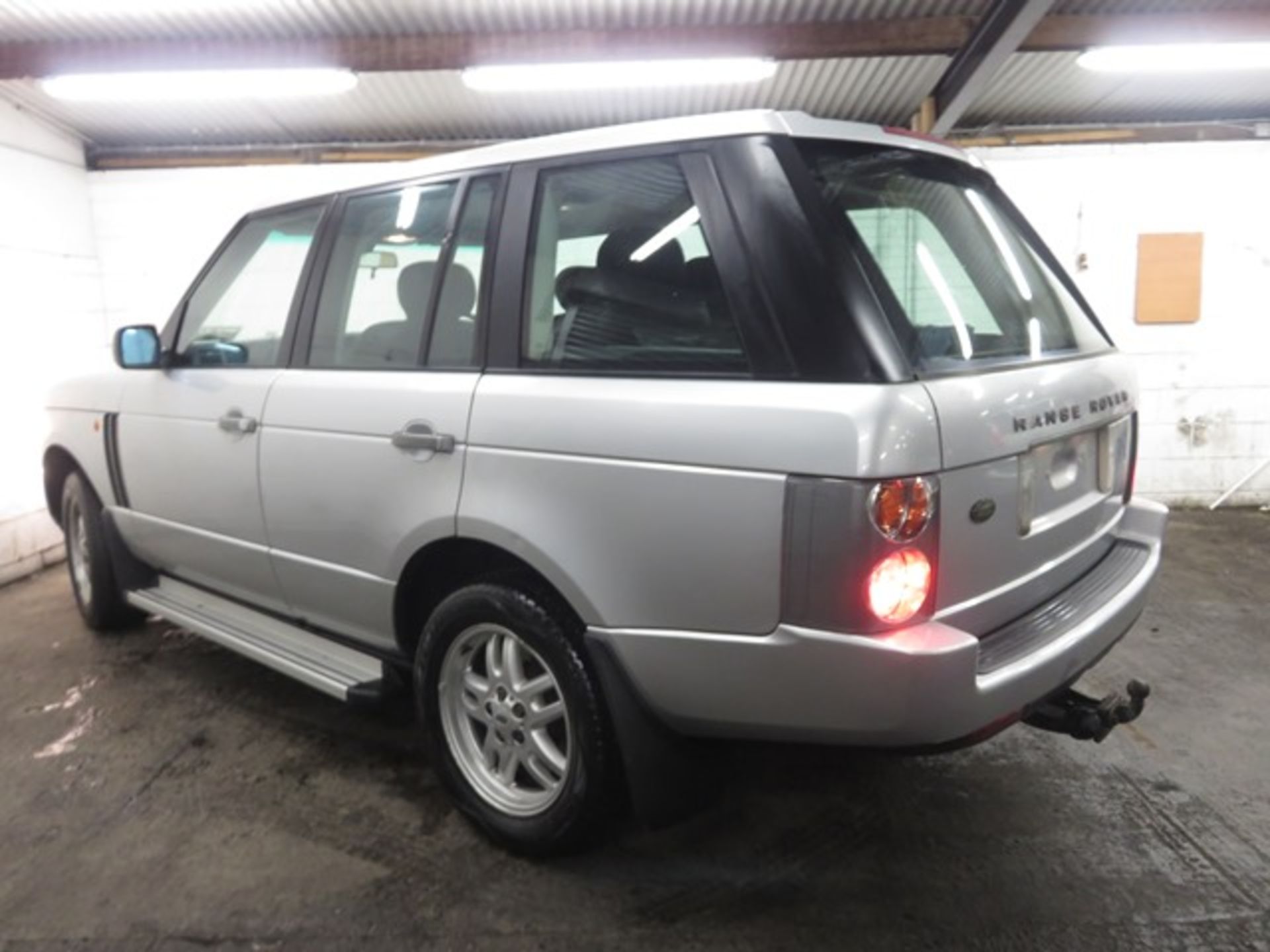 04C1462 Range Rover - Image 10 of 19