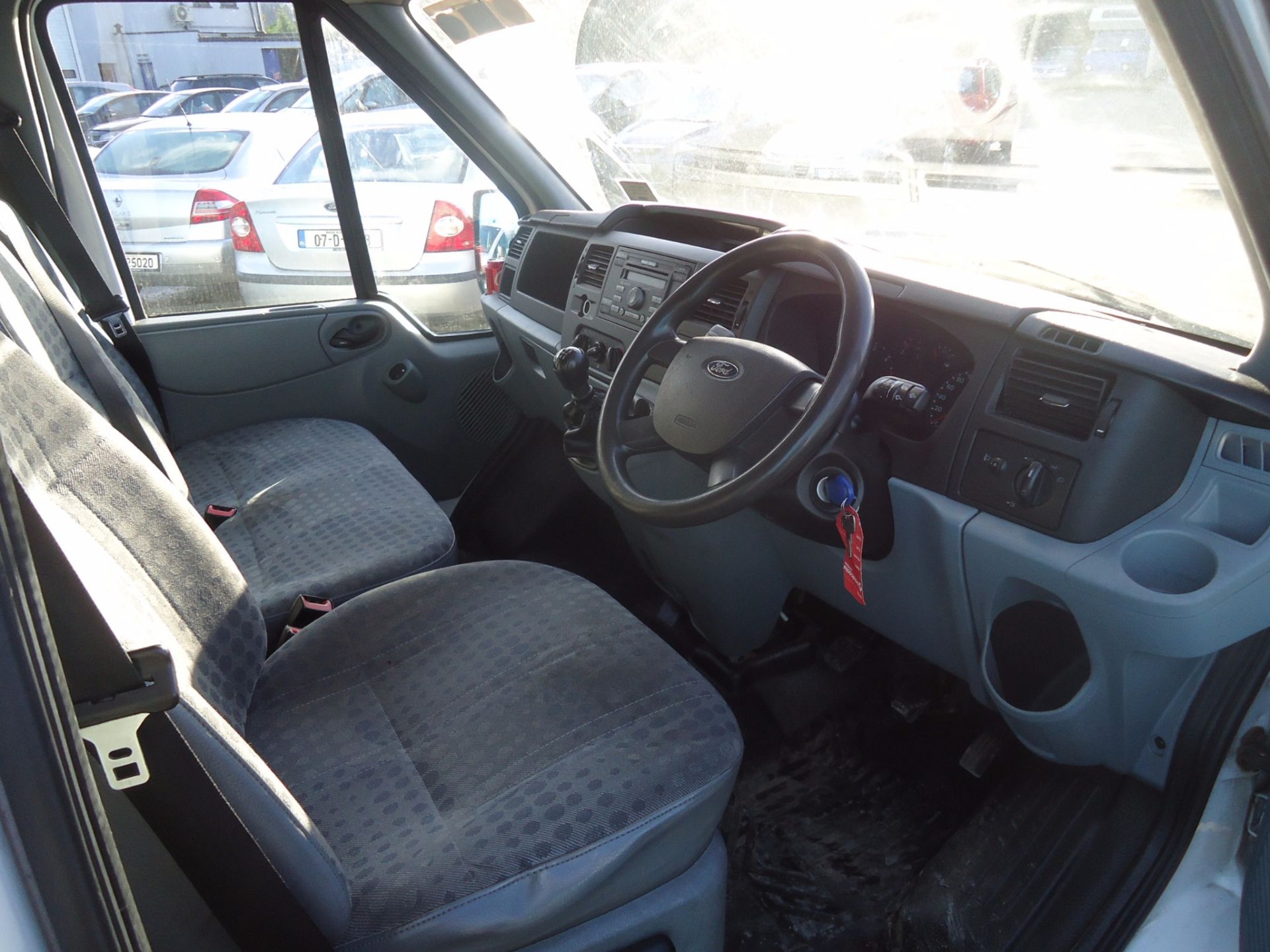 11L895 Ford Transit - Image 6 of 7