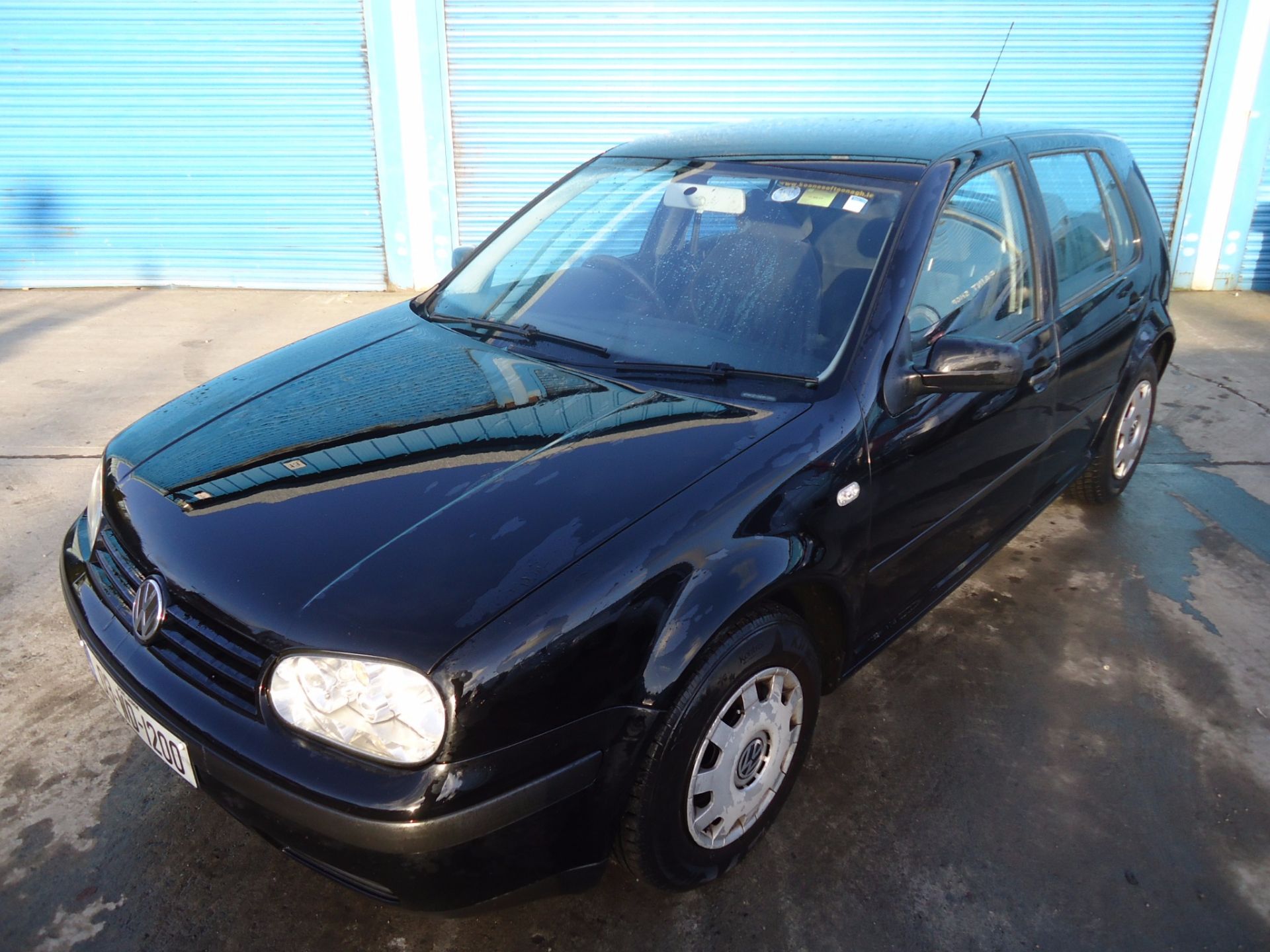 03WD1200 VW Golf