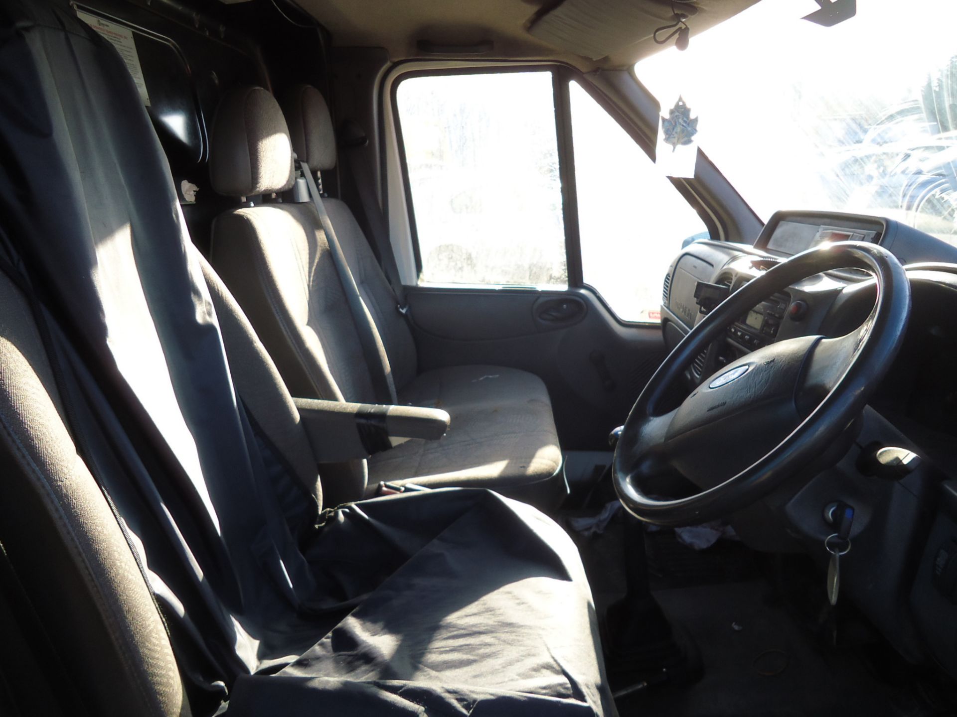 06MO10041 Ford Transit - Image 14 of 17