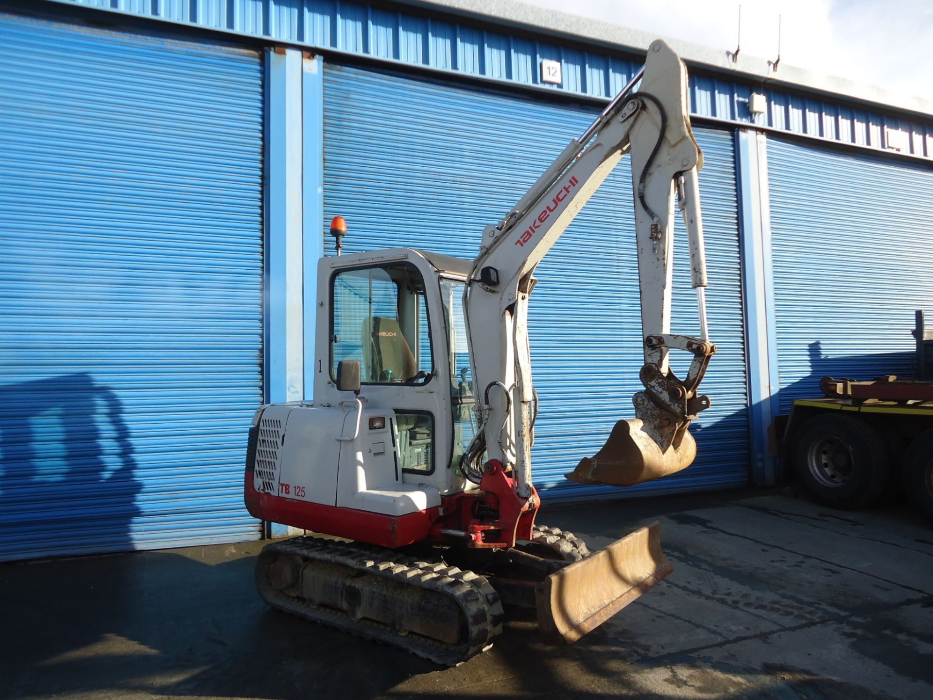 2005 Takeuchi TB125 2.8T Excavator - Image 8 of 18