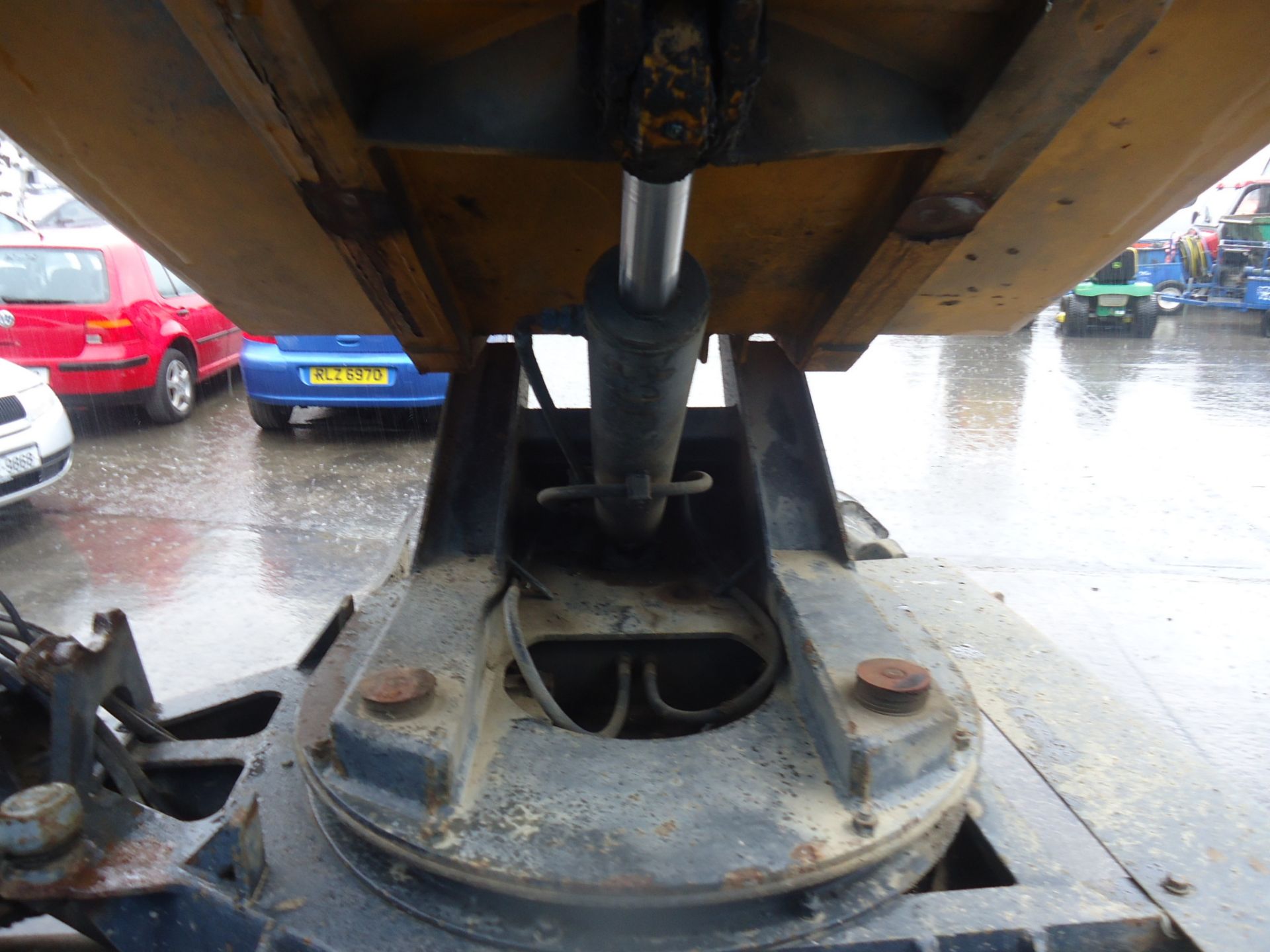 Lifton LS6000S Swivel Dumper - Image 8 of 17