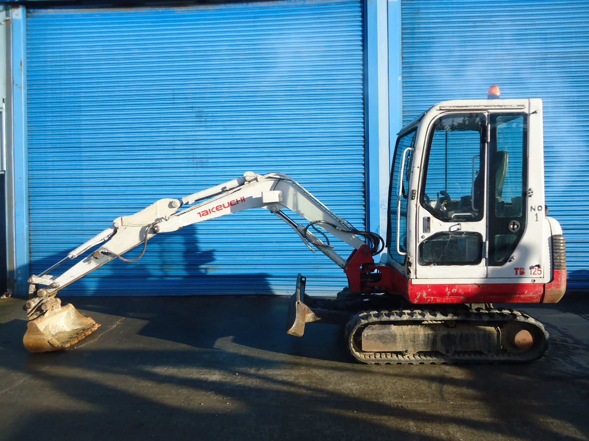 2005 Takeuchi TB125 2.8T Excavator - Image 2 of 18