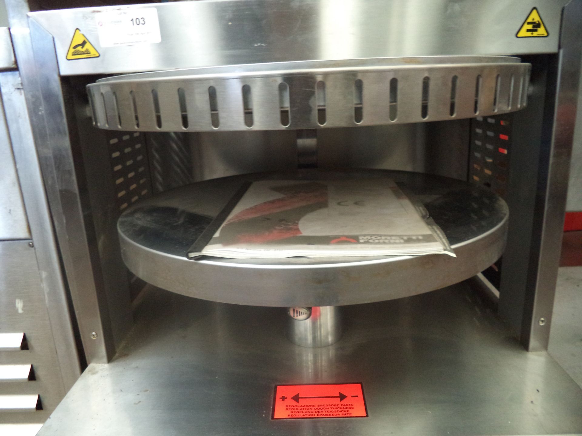 Moretti Forni Pressy Large Pizza Dough Press - Image 4 of 6