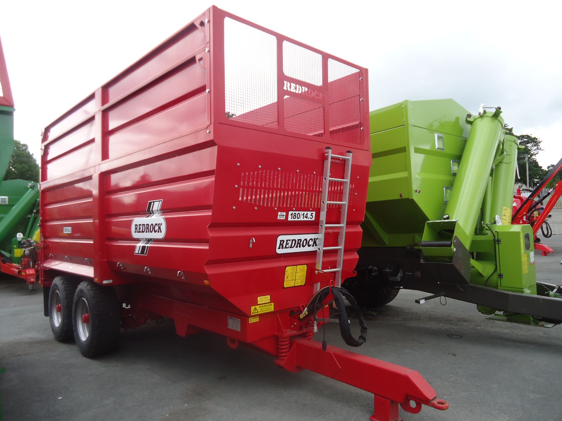 2015 NEW Redrock 180/14.5 18FT Silage & Grain Traile