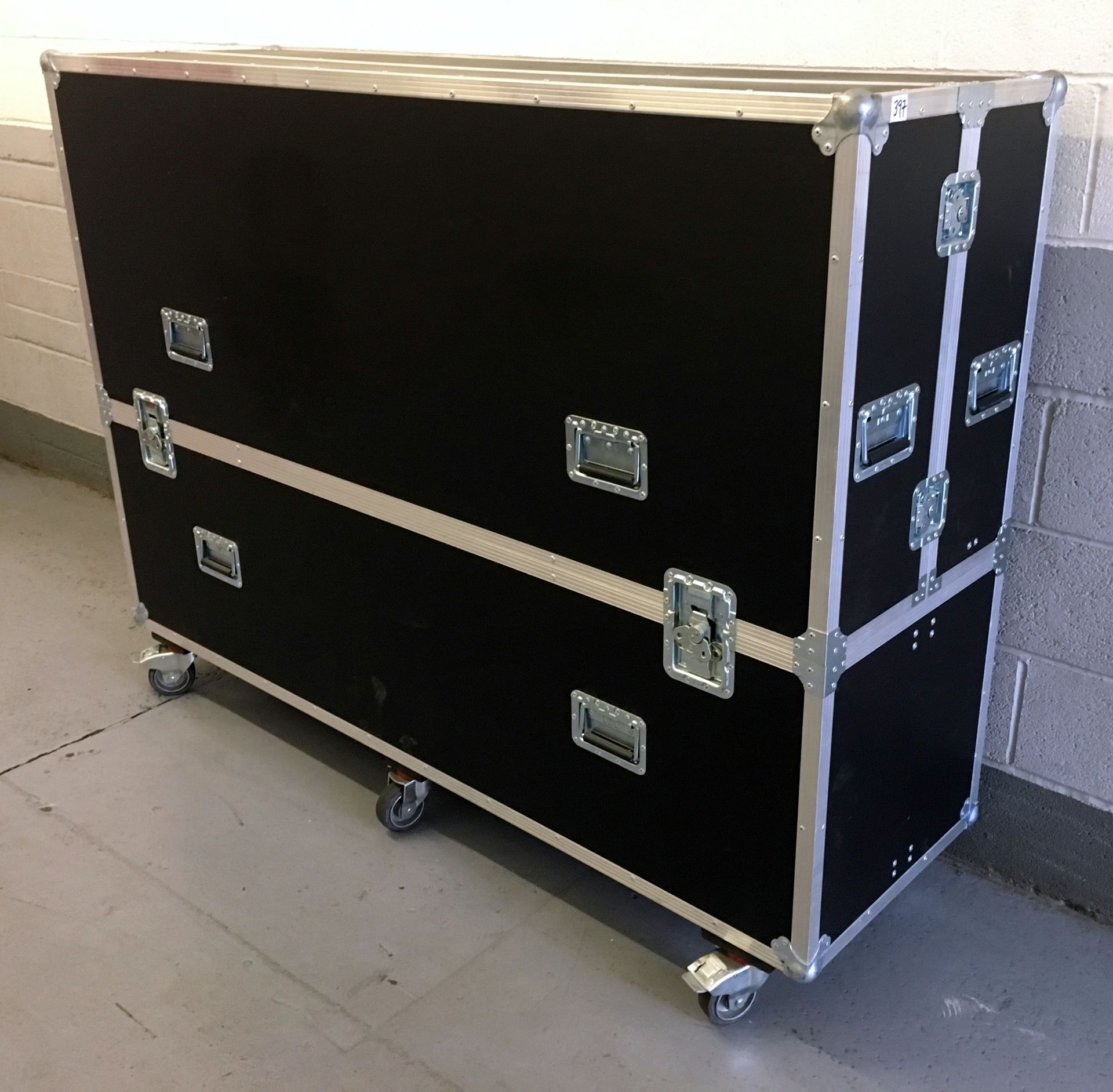 Absolute Casing Mobile Flight Case c/w Divider (1820mm x 1220mm x 540mm) (Located Stockport – - Image 4 of 5