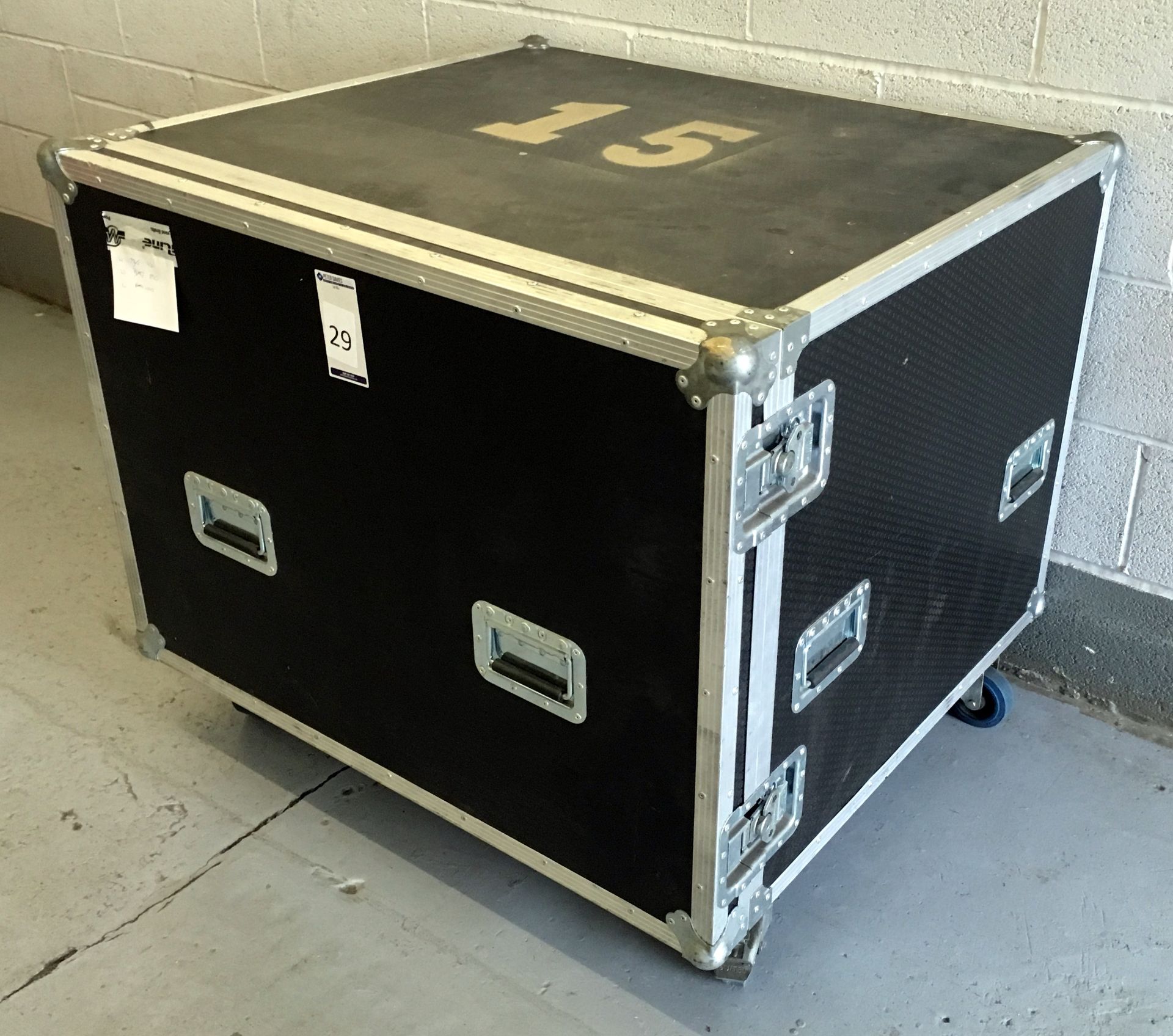 Mobile Flight Case (1000mm x 730mm x 890mm) (Located Stockport – Viewing by Appointment & Collection - Image 3 of 5