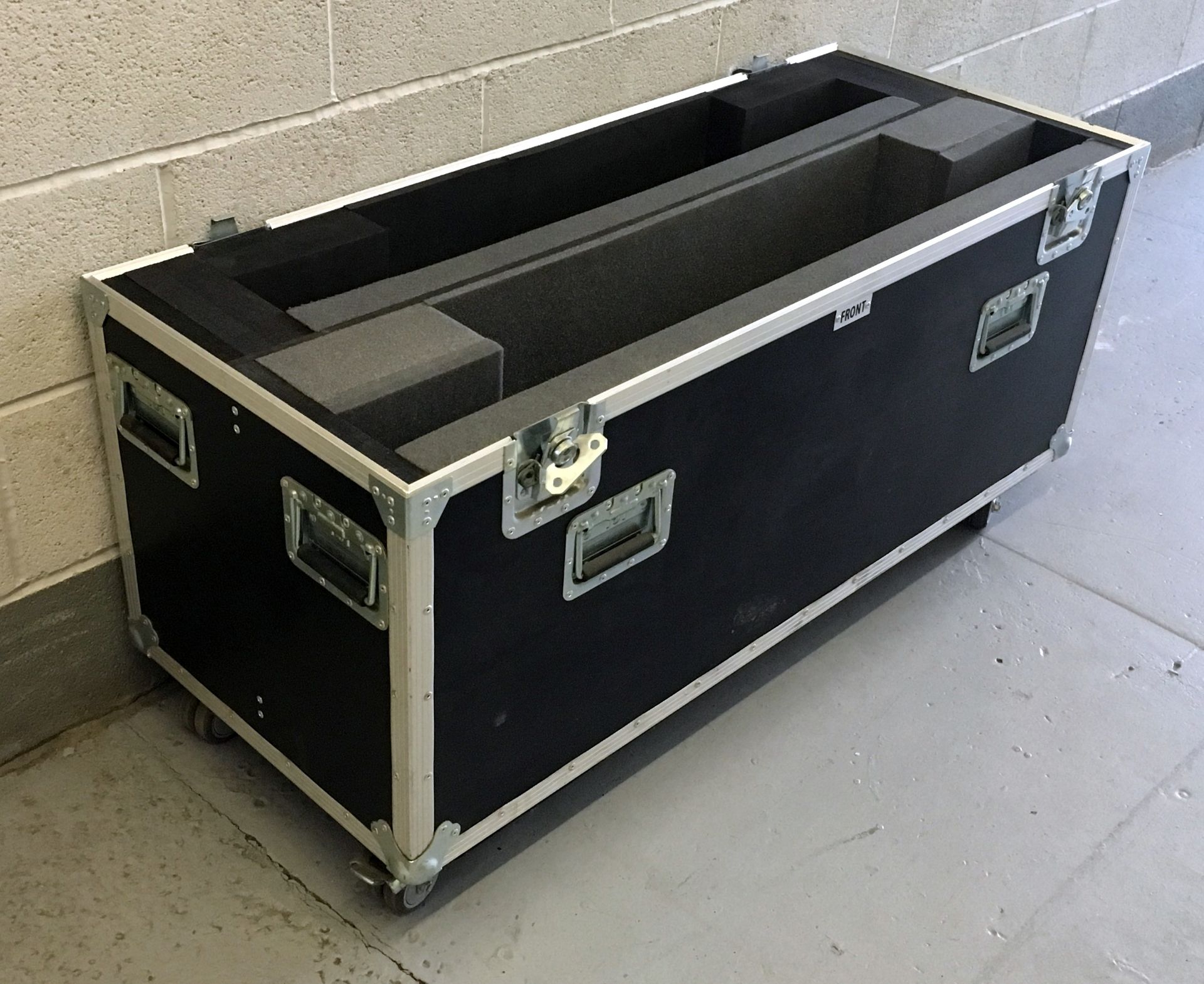 CF Cases Mobile Flight Case (1250mm x 960mm x 520mm) (Located Stockport – Viewing by Appointment & - Image 5 of 5