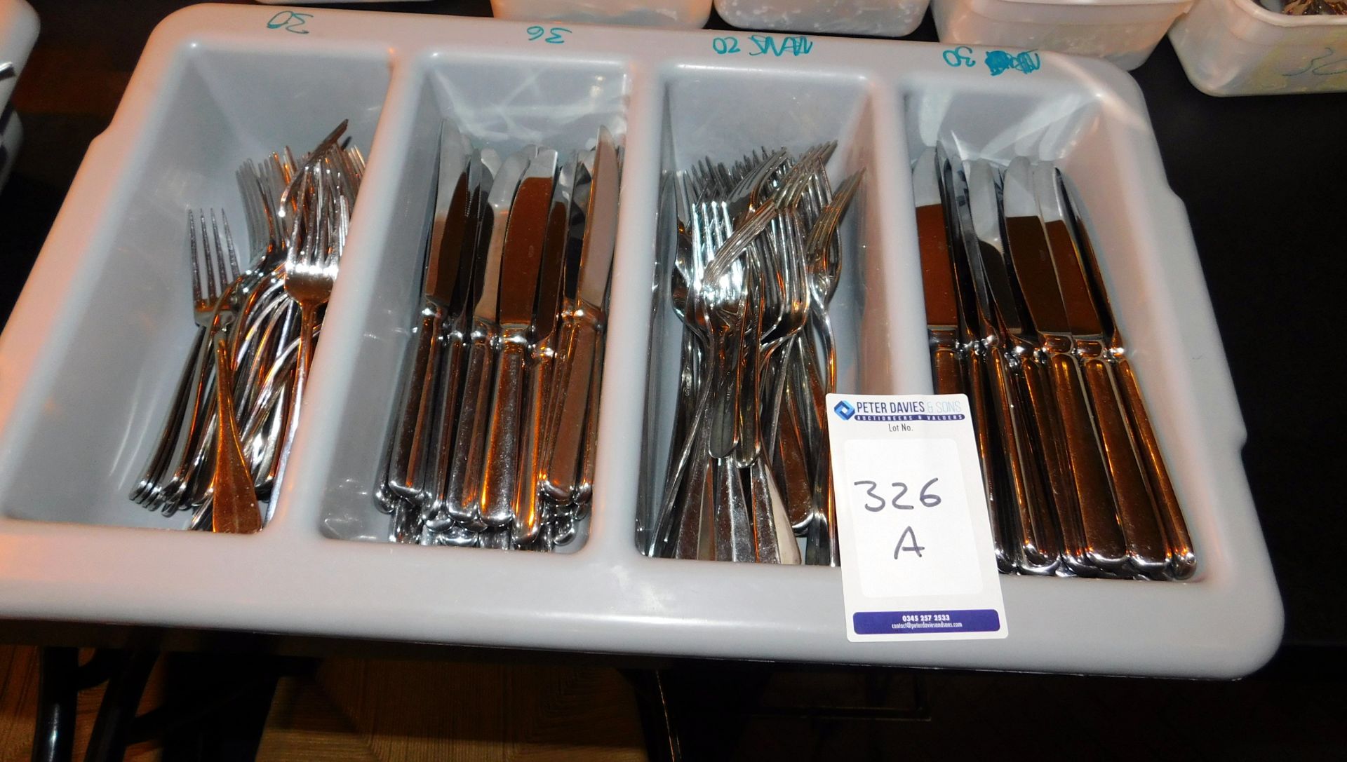 60 Eila Forks & 60 Eila Knives (Located at 155 Farringdon Road, London, EC1R 3AF)