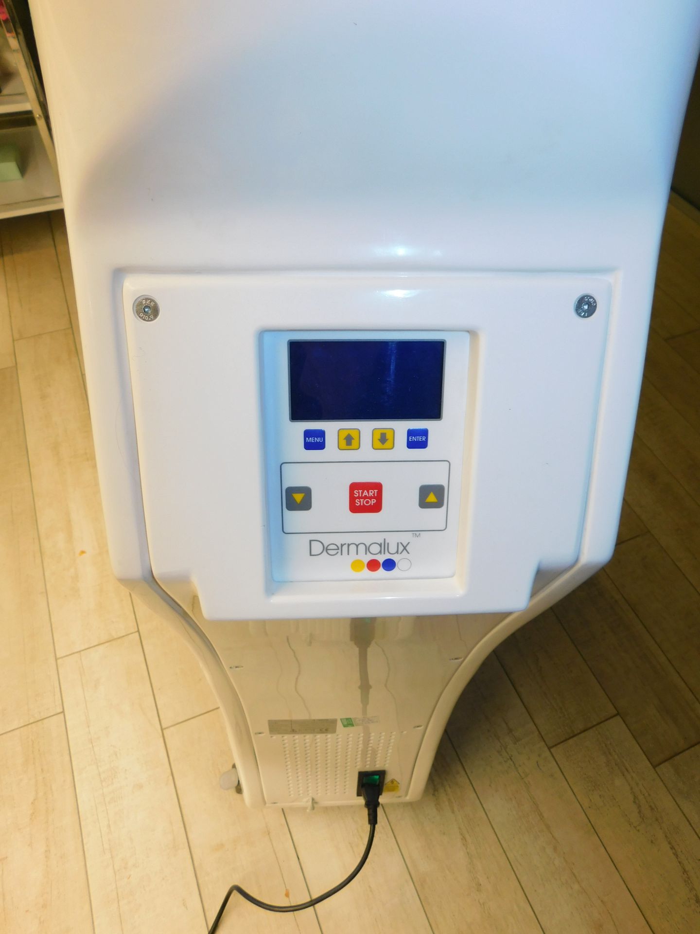 Dermalux Tri Wave LED Phototherapy System, Serial Number: TW0356 (Located at 155 Farringdon Road, - Image 3 of 4