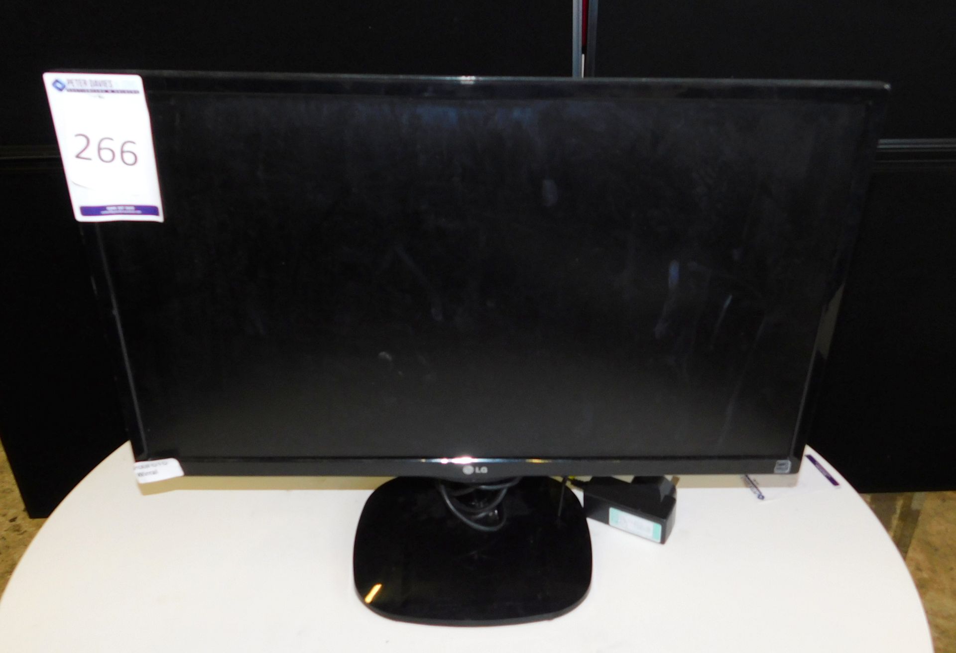 LG IPS LED 24” Monitor (Located The Auction Complex, Houldsworth Mill, Stockport, SK5 6DA)