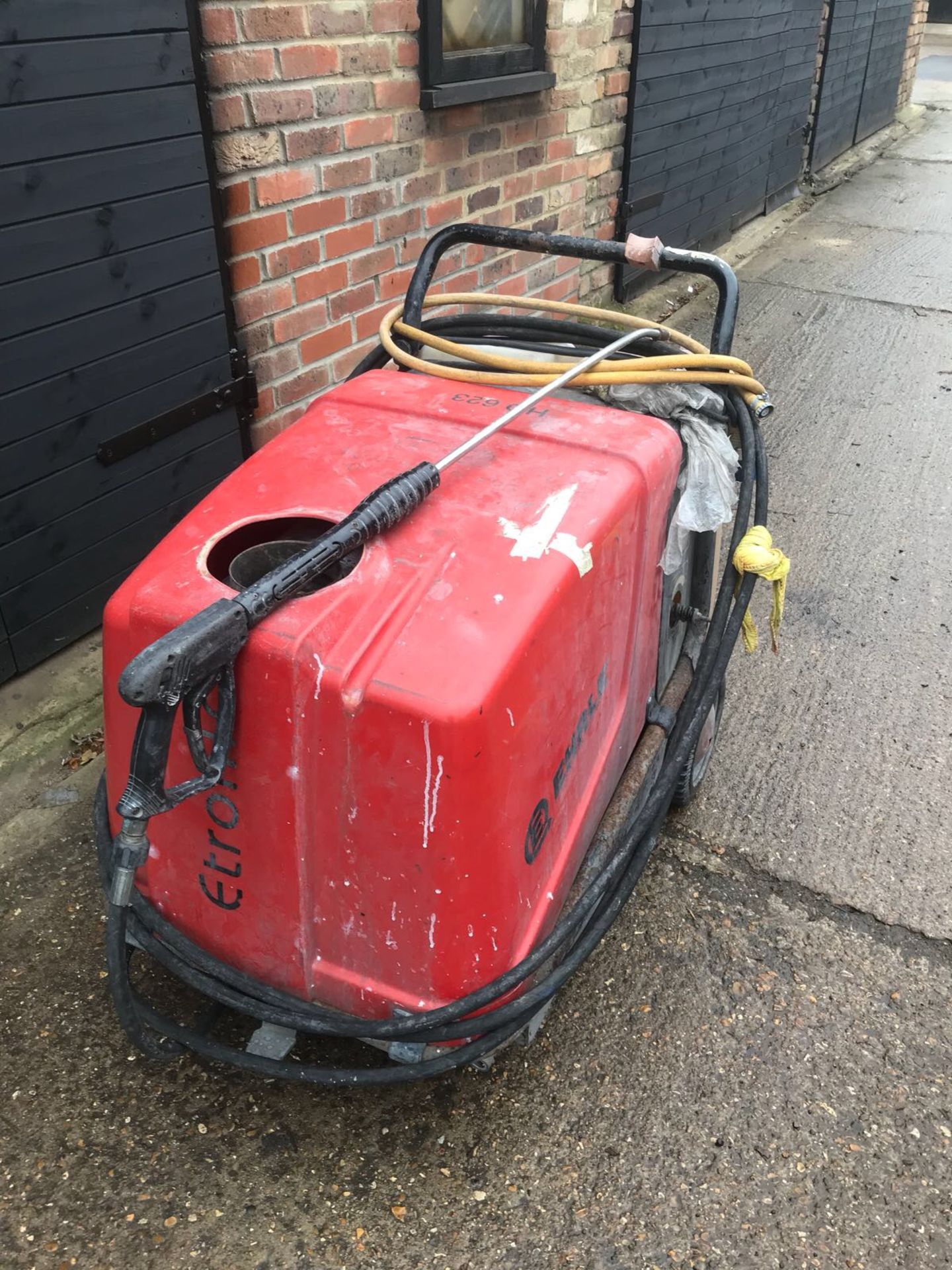 Ehrle HD623 Hot Water Pressure Washer (Located at Wyngray Farm, St Mary’s Lane, Upminster, RM14