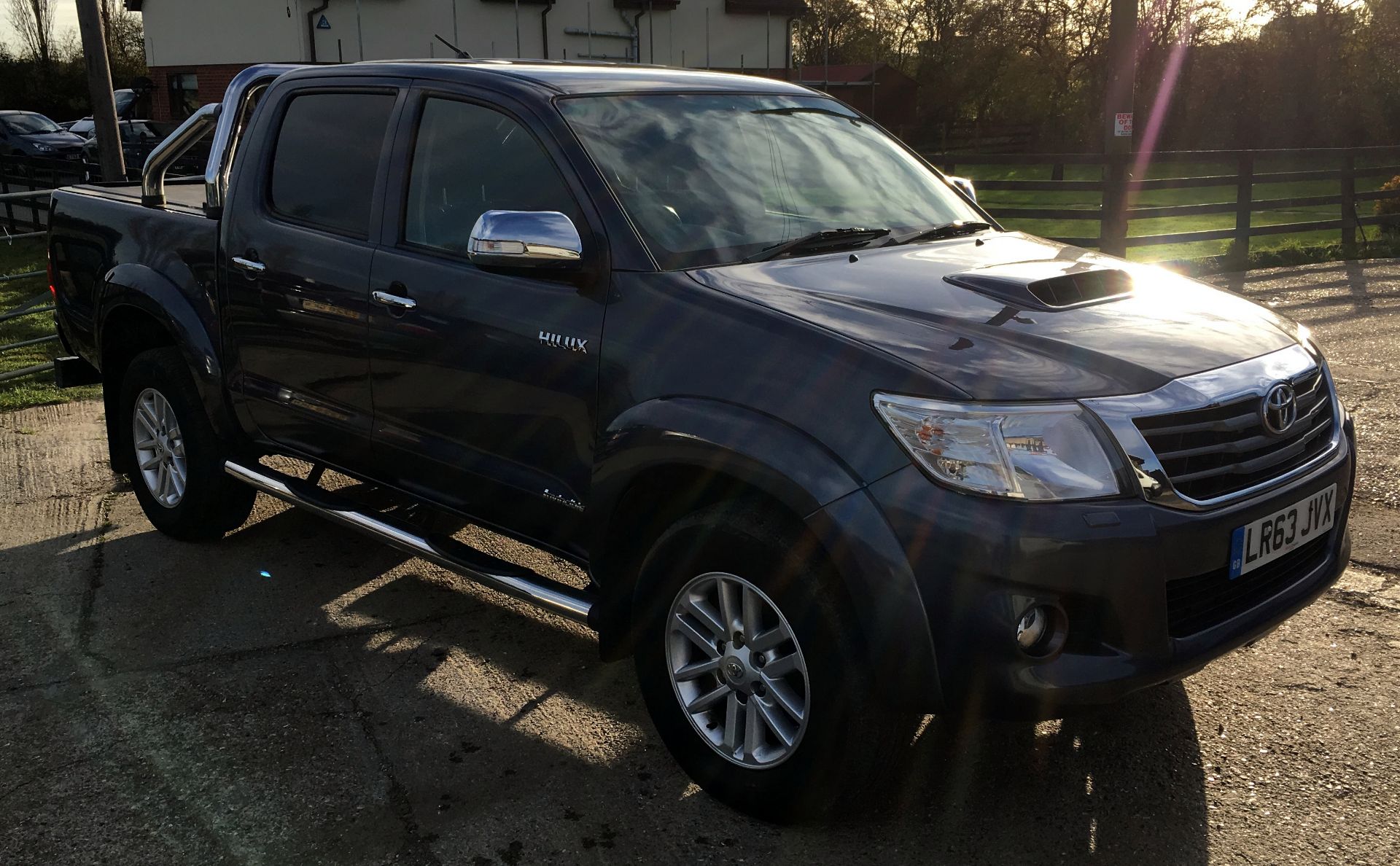 Toyota Hilux Invincible Double Cab D-4D 4WD 171 Auto, LR63 JVX, First Registered 10th October - Image 2 of 10