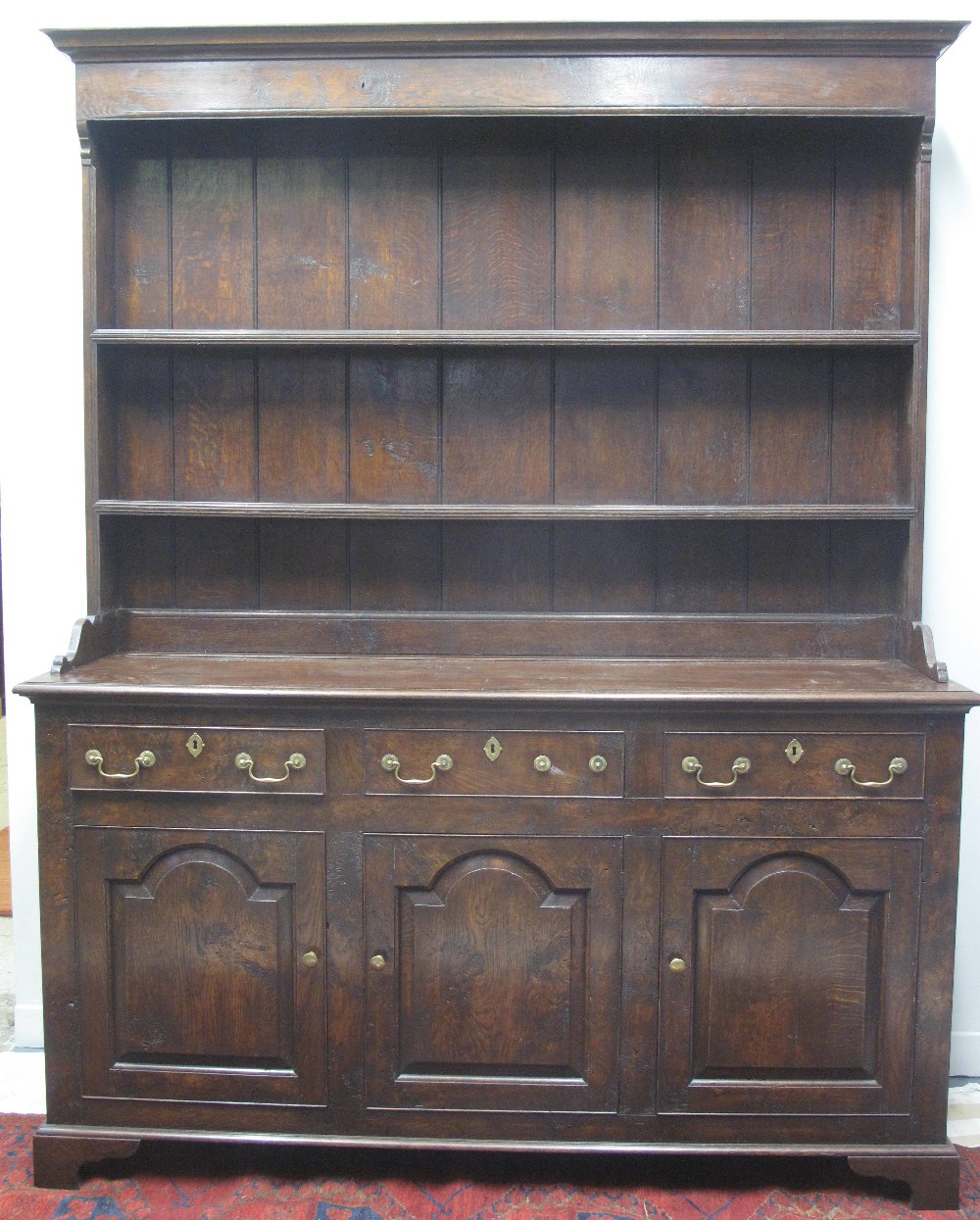 GOOD QUALITY 18TH CENTURY STYLE WELSH OAK DRESSER,