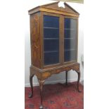 LATE 18TH/EARLY 19TH CENTURY DUTCH MARQUETRY CABINET UPON STAND,