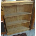 Modern Mexican pine bookcase. CONDITION REPORT: 84 x 20 x 105cm approximately.