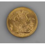 GEORGE V 1918 GOLD SOVEREIGN, probably India Mint. (B.P. 24% incl. VAT) CONDITION REPORT: Does