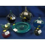 A group of assorted modern art glass items, various to include flasks, bowls, dishes,