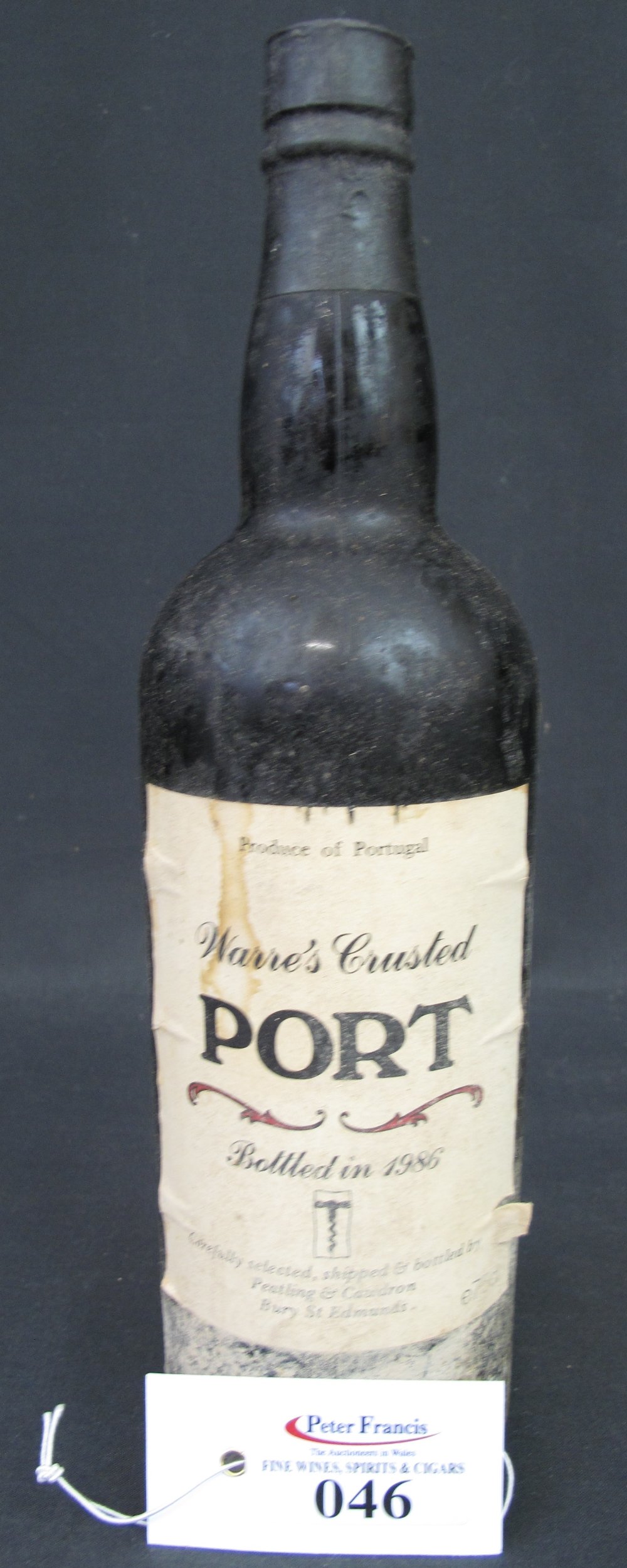 Warre's Crusted Port, bottled in 1986.