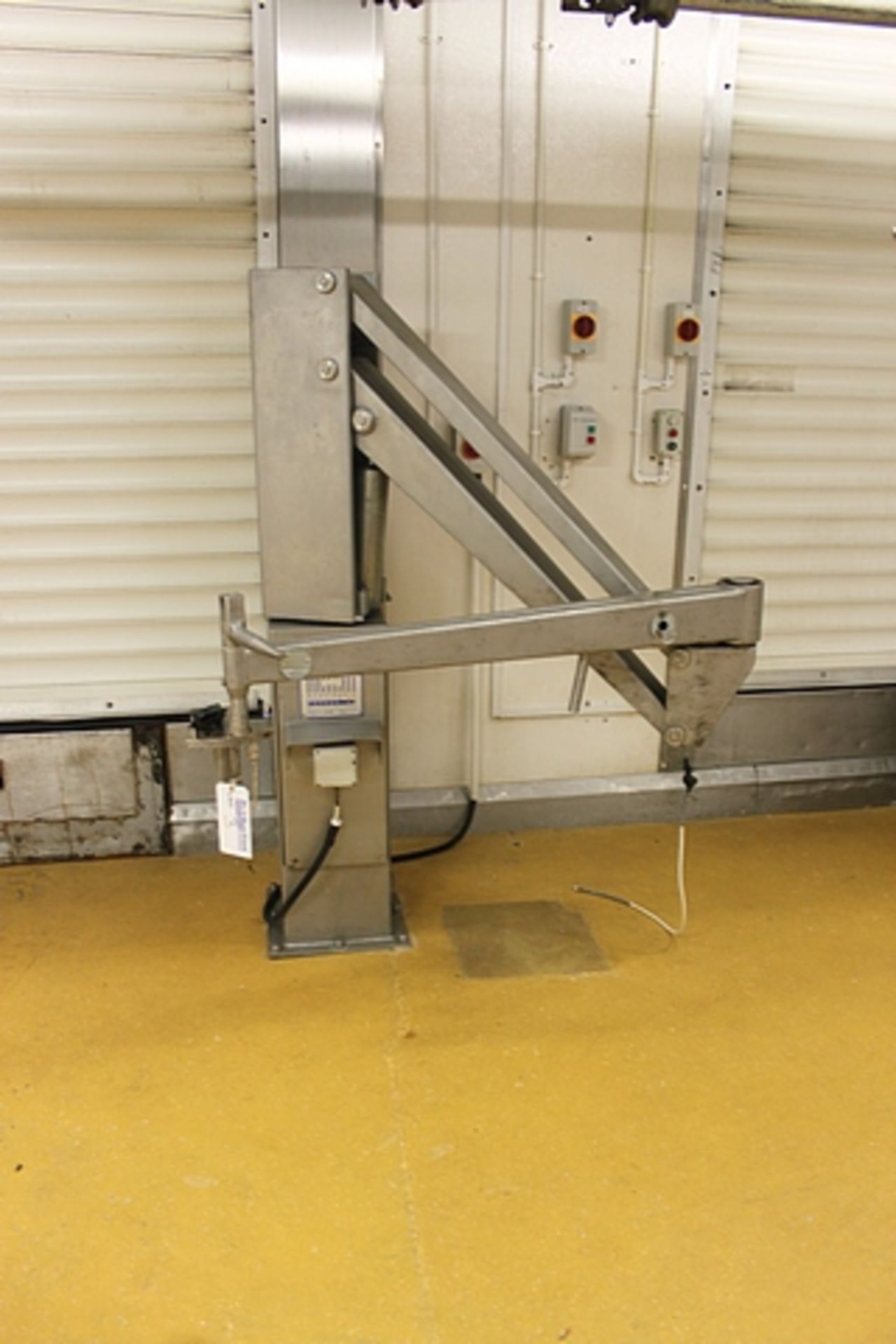 MAQUINÀRIA INDUSTRIAL TORRAS SL BM1 meat loading / unloading arm 300kg capacity 1.5Kw power 2900mm - Image 2 of 3