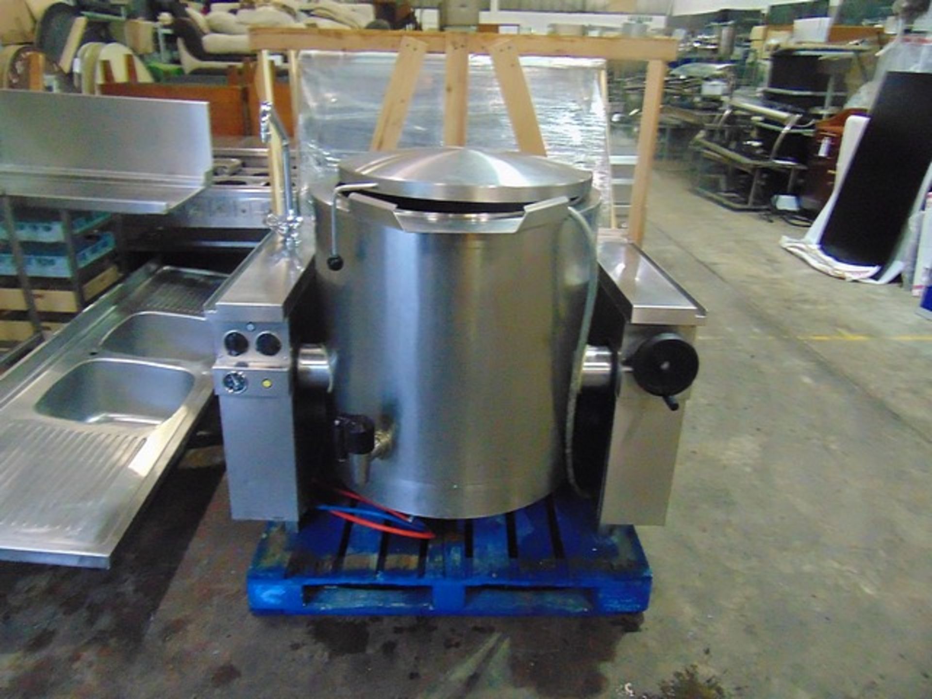 MKN 20023017B ELECTRIC TILTING QUICK BOILING KETTLE 200 L MANUAL TILTING VAPRO