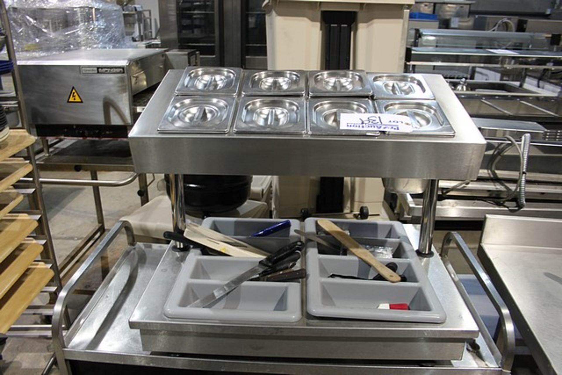 Stainless steel picking unit for salads / pizza preparation 800mm x 550mm x 550mm